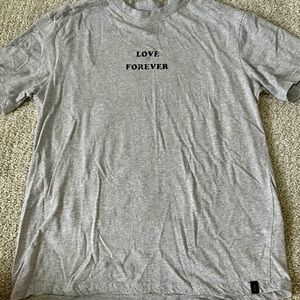 thrifted tee size medium